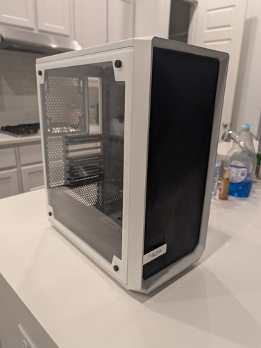 Fractal design meshify tg - fractal,